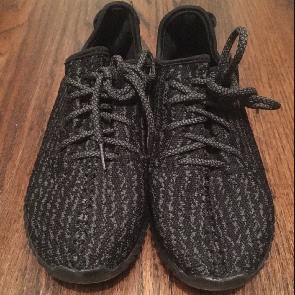 Yeezy Boost 350 Pirate Black
